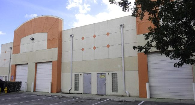 metrowarehouses441_06